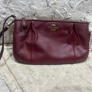 Coach Red/Burgandy Leather Clutch Wristlet with Signature Logo please review pic